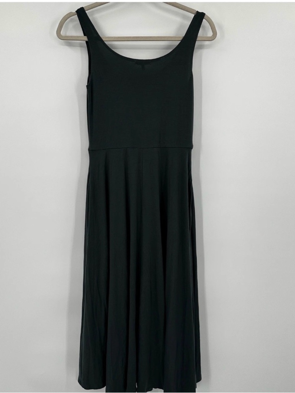 Quince Tencel Jersey Fit & Flare Midi Dress Dark Olive Green Small Comfort